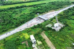 Arus mudik di Tol Warugunung Surabaya