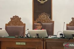 PN Jaksel tunda sidang staf Hasto Kristiyanto pada 8 April 2025
