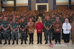 Kementerian Lingkungan Hidup dan Babinsa tangani sampah di Bali
