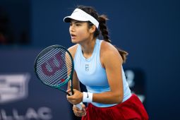 Miami Open: Raducanu terus berjuang dan melaju ke 16 besar
