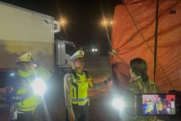 Polres Garut melarang truk tambang beroperasi selama Lebaran