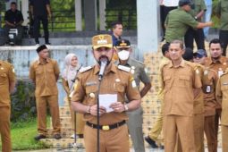Bupati Aceh Timur beri penghargaan kepada ASN disiplin
