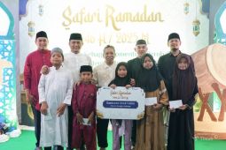 PT Timah tebar bahagia bersama anak yatim piatu Bangka Selatan