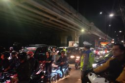 Volume kendaraan di Jalan Kalimalang naik 15 persen