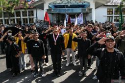 Mengekstrak suara Tuhan