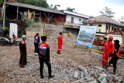 Pertamina Patra Niaga RJBB salurkan bantuan korban tanah bergerak di Tasikmalaya