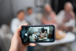 Tips foto momen lebaran dengan kamera ponsel agar hasil maksimal