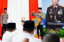 Kapolri ungkap potensi pembukaan lapangan kerja baru saat buka puasa bersama buruh