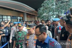 Kapolri perkirakan 170 ribu kendaraan pemudik belum melintas dari Pelabuhan Merak ke Bakauheni