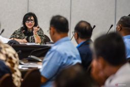 Suara Indonesia: berbagi peran ANTARA, RRI, dan TVRI (2)