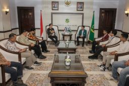 Wali Kota ajak mahasiswa berikan kritik konstruktif bangun  Kota Medan