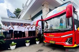 Kemen ESDM dan perusahaan BUMN berangkatkan 1.407 pemudik gratis