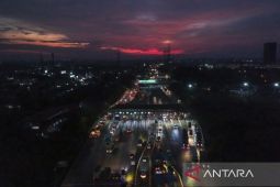 Jumlah kendaraan melintasi Tol Tangerang-Merak
