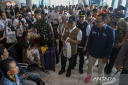 Menteri tinjau Pelabuhan Merak