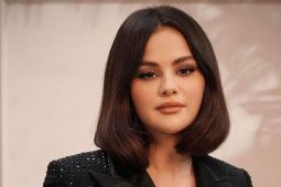 Cek fakta, foto Selena Gomez dan Benny Blanco tunjukan hasil USG