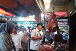 Harga bahan pokok di pasar Tanjungpandan stabil jelang Lebaran 2025