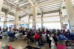 Sebanyak 5.407 penumpang berangkat dari Terminal Pulo Gebang pada H-4 Lebaran