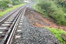 Perbaikan Jalur KA Ciamis-Manonjaya Selesai, Perjalanan Kereta Api Kembali Normal
