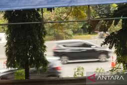 Petugas terapkan contraflow dari KM 36 hingga KM 70 tol Jakarta-Cikampek