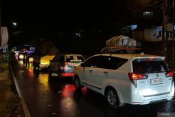 Lalu lintas arah Cileunyi-Nagreg Bandung macet hingga 5 kilometer