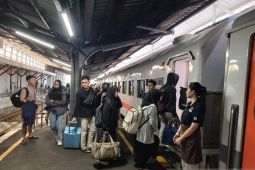 Puncak arus mudik Lebaran wilayah  Daop Jember diprediksi hari ini