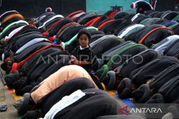 Jamaah An-Nadzir Gowa merayakan Lebaran Idul Fitri 1446 lebih awal