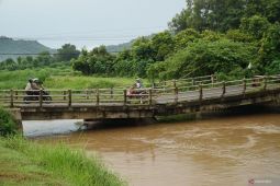 Jembatan rusak di Tulungagung