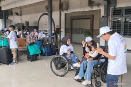 KAI lDaop 1 Jakarta ayani ratusan penumpang difabel pada H-2 Lebaran