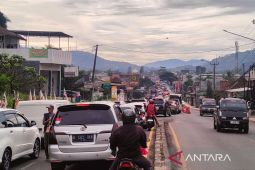 Sebagian Jalur Nagreg diberlakukan lajur 3:1 akomodir lonjakan pemudik
