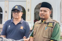 BPK Sambas bersihkan Masjid Agung Babul Jannah jelang Idul Fitri