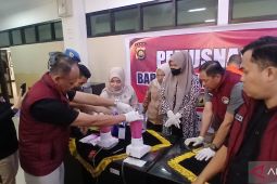 Polda Jambi musnahkan sabu dan ribuan butir ekstasi