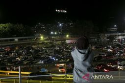 Kepadatan penumpang di Pelabuhan Merak