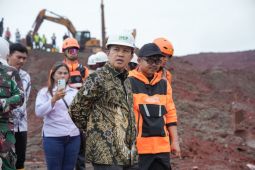 Bupati-Morowali tinjau lokasi tanah longsor di kawasan IMIP