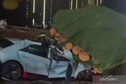 Korban tewas kecelakaan truk dan mobil di Cengkareng