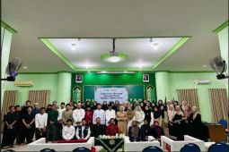 FAI UMPR semakin hadir di tengah masyarakat lewat program bagi takjil