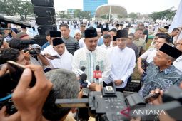 Gubernur Sumut laksanakan Shalat Id di Lapangan Merdeka  Medan