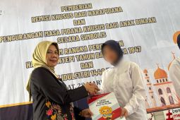 Sebanyak 345 warga binaan Lapas Perempuan Malang dapat remisi Idul Fitri
