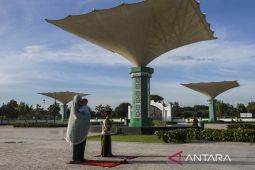Shalat Idul Fitri di Masjid Agung Banten