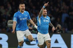 Gilas AC Milan 2-1, Napoli tempel ketat Inter Milan pada klasemen Liga Italia