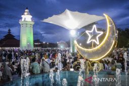 Libur Lebaran di wisata religi Banten Lama