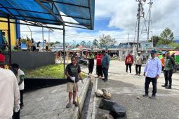 Pemprov Papua Pegunungan mendorong kerja bakti seluruh ASN setiap Kamis