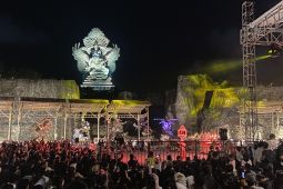 Wisatawan padati GWK lihat Festival Ogoh-Ogoh saat libur Lebaran