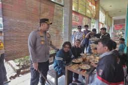 Polres Blitar sebut arus lalu lintas relatif lancar saat libur Lebaran 2025