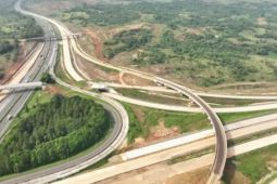 Jasa Marga operasikan kembali jalur fungsional Tol Japek II Selatan untuk arus balik Lebaran
