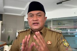 Bupati Bogor panggil Kades Klapanunggal meminta THR Rp165 juta ke perusahaan