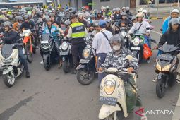 Mobil-motor dominasi penyeberangan Ketapang-Gilimanuk H+2 Lebaran