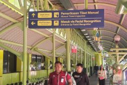 16.700 penumpang kereta api tiba di Gambir saat arus bali Lebaran pada Jumat (4/4)
