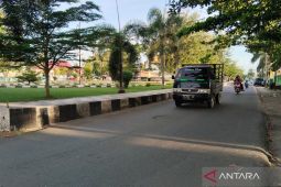 Mukomuko siapkan peralatan lindungi petugas kebersihan jalan