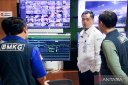 BMKG memprakirakan cuaca di kota-kota besar diguyur hujan