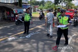 Kecelakaan Beruntun di Cianjur, 4 Orang Luka-Luka